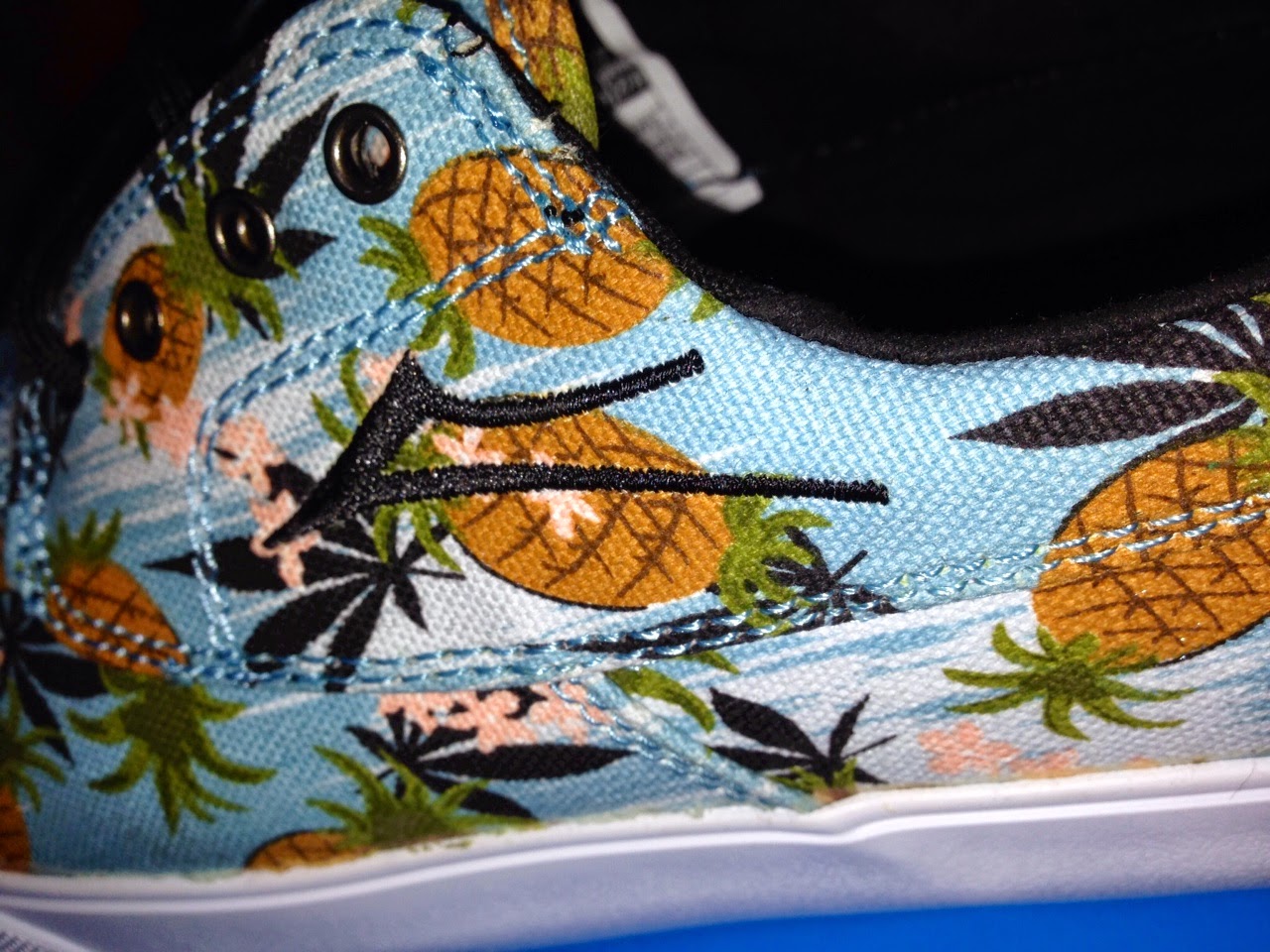 nike lunar black shoes